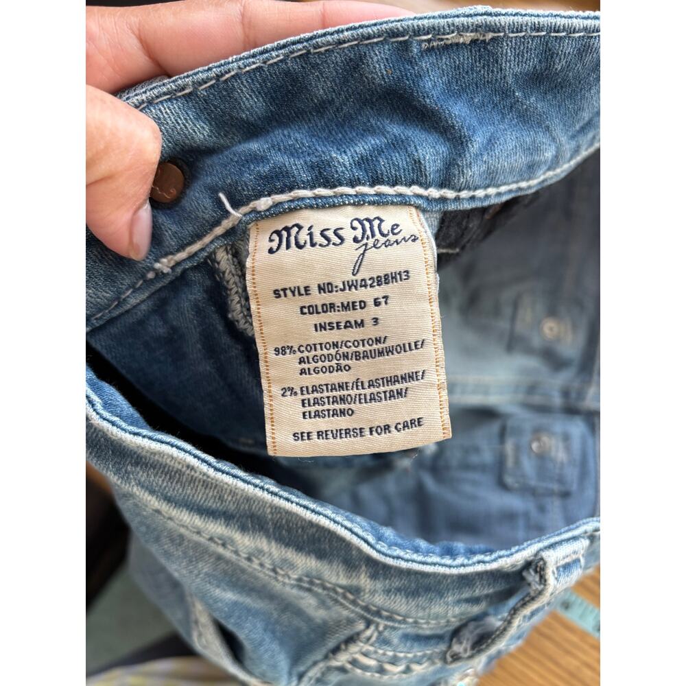 Miss Me jw4288h13 Studded Short Size 27 Low Rise Embellished Boho Festival Y2K - Picture 7 of 8